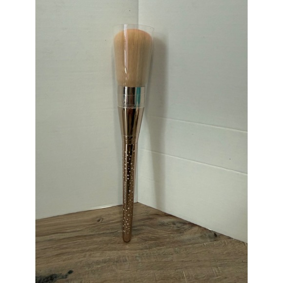 bareMinerals Other - bareMinerals SUPREME FINISHER Makeup Setting Brush